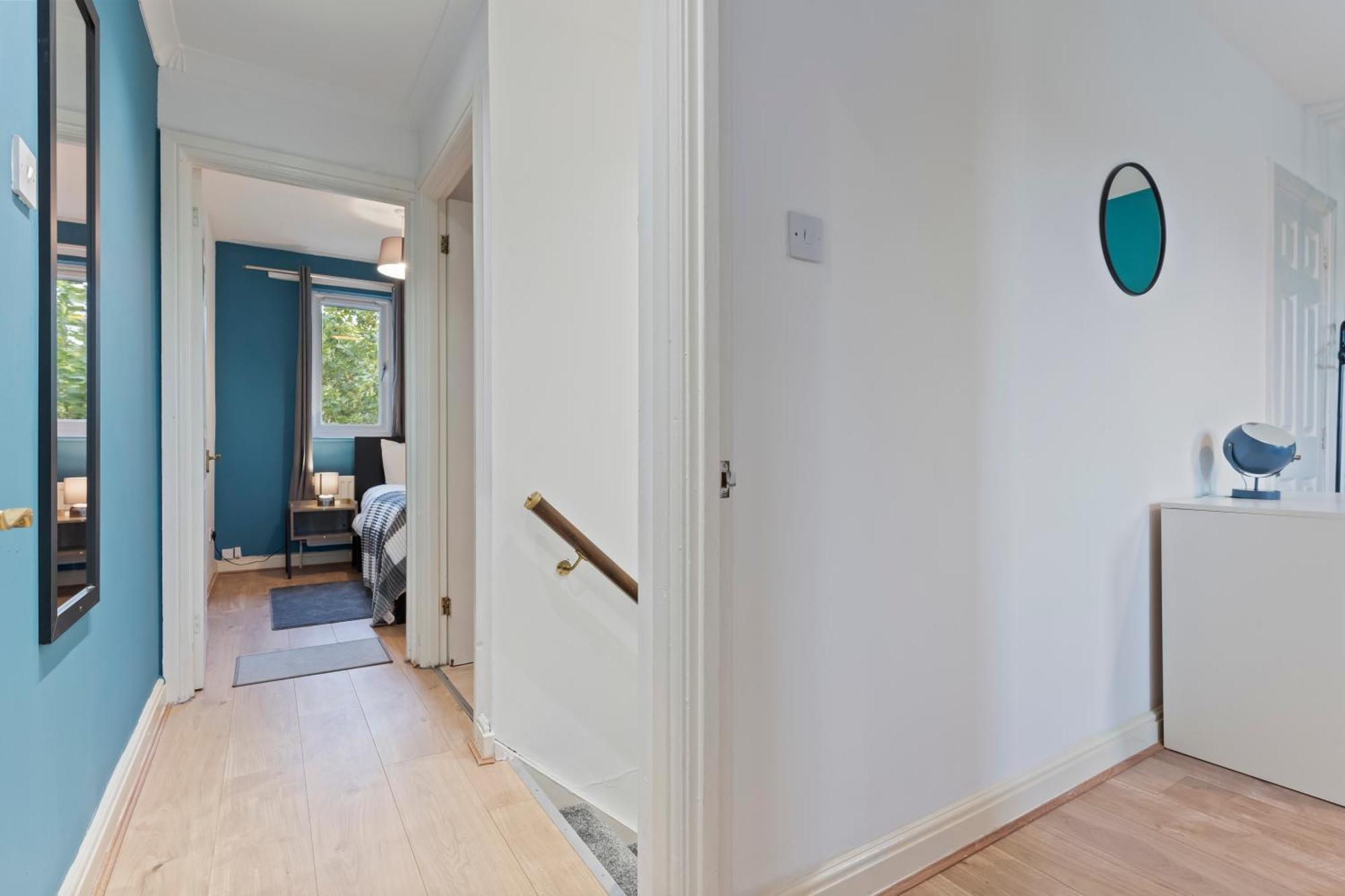 Lovely 4Br House In The City With Parking Londra Dış mekan fotoğraf