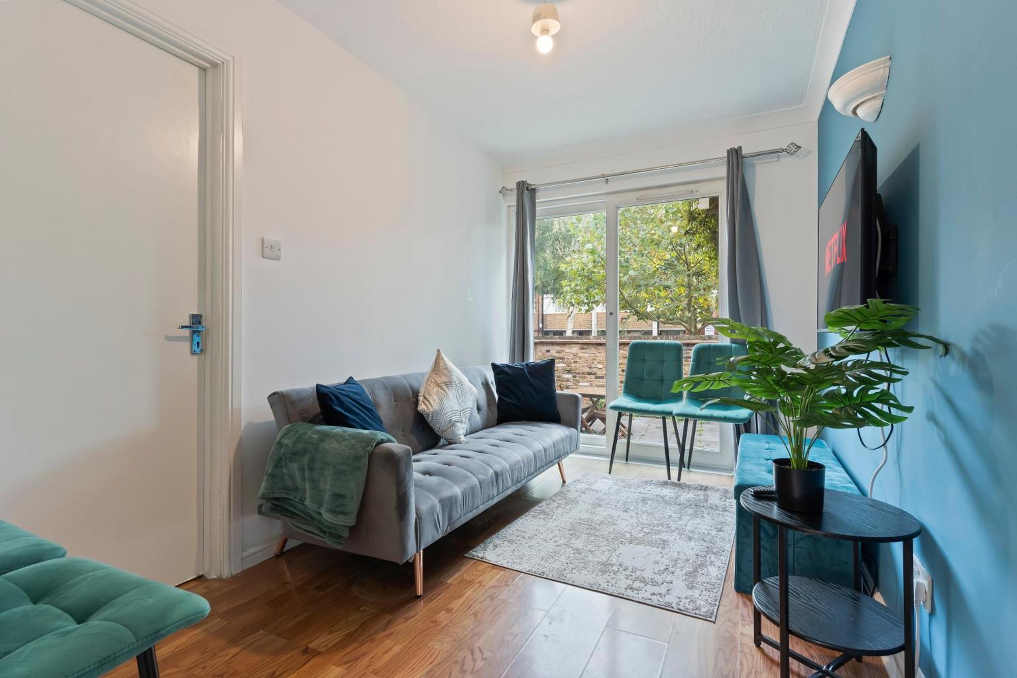 Lovely 4Br House In The City With Parking Londra Dış mekan fotoğraf